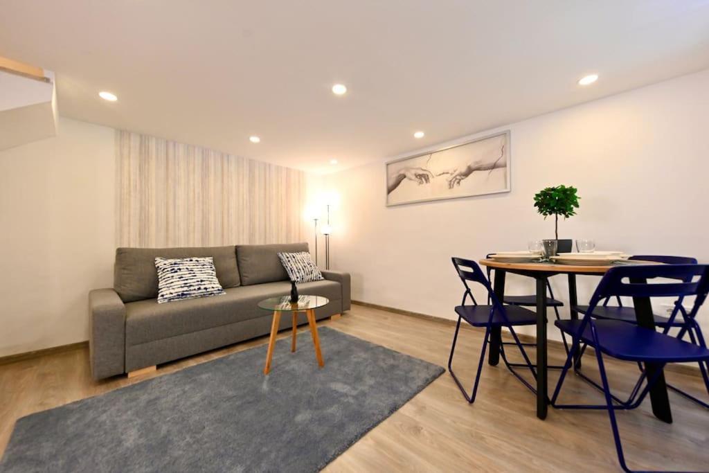 Cute Gallery Flat In Kiraly Street بودابست المظهر الخارجي الصورة
